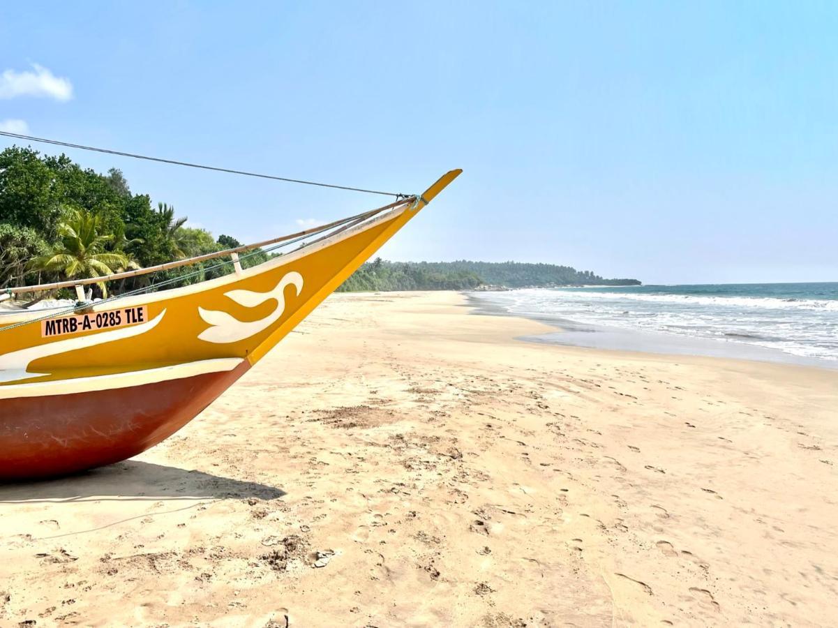 Isana Beach House Tangalle Exterior foto
